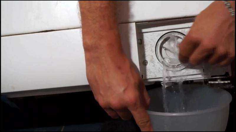 Почему в стиральной машине остается порошок и не смывается?