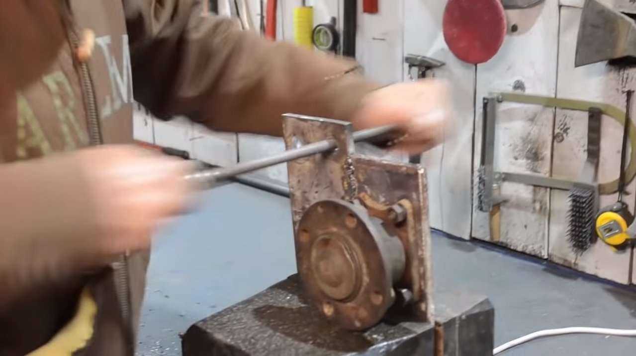 Кузнечный молот. инструкция по изготовлению кузнечного молота своими руками