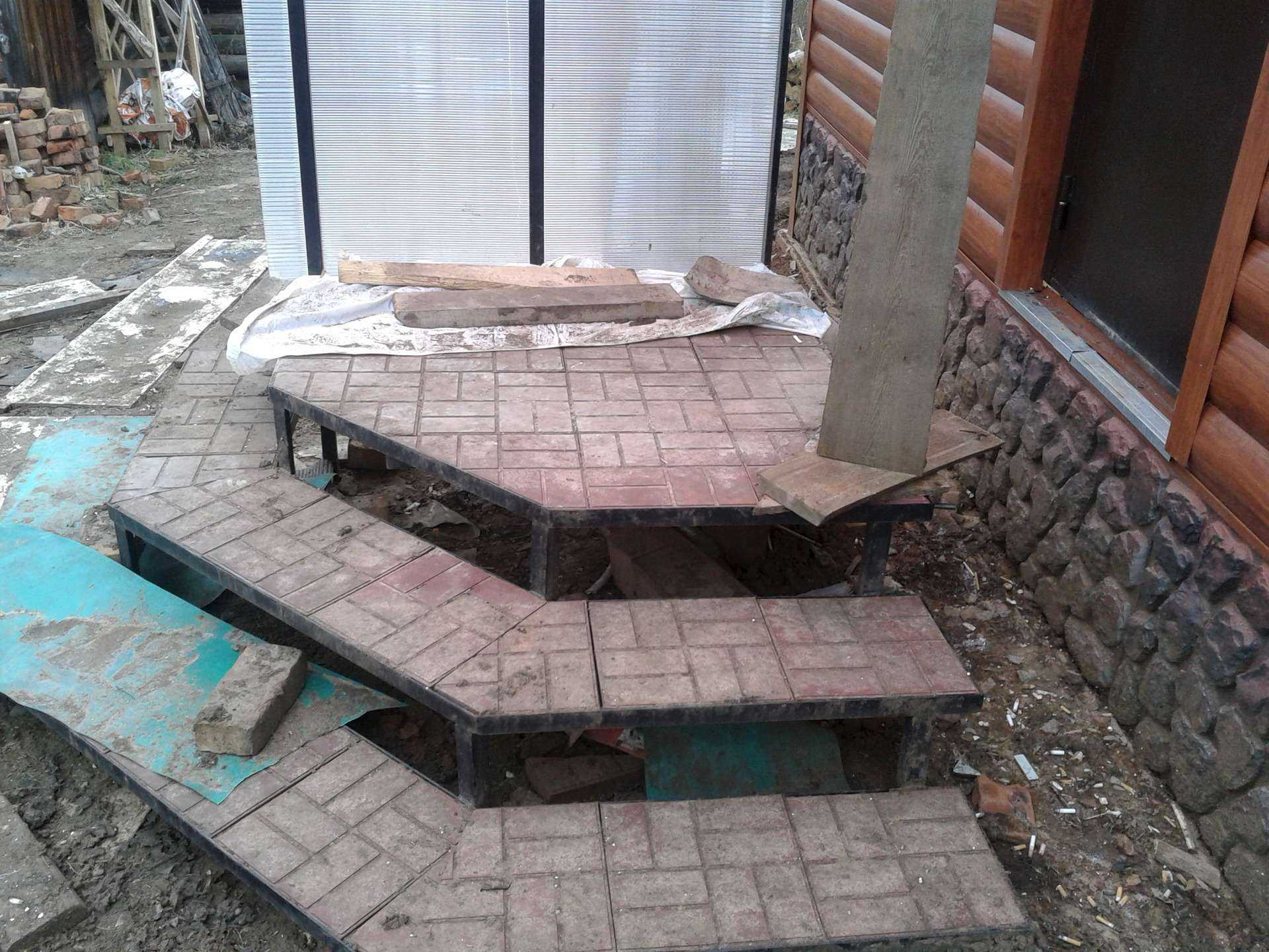 Тротуарная плитка для облицовки ступеней на придомовой территории: пошаговая инструкция
