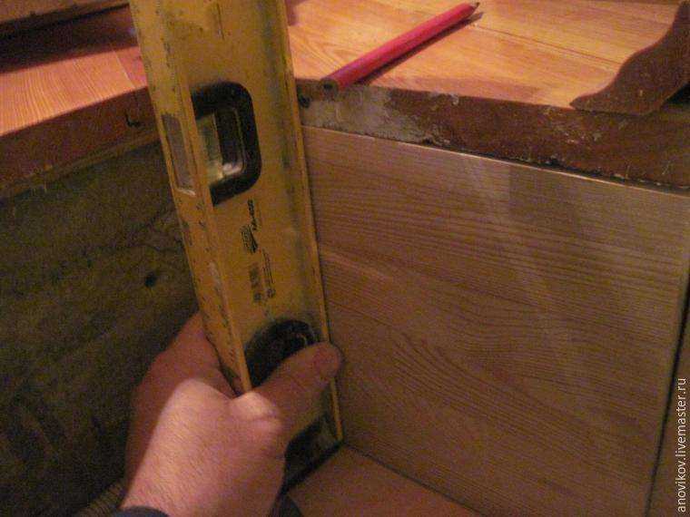 Как прикрепить деревянный брусок к бетонной стене