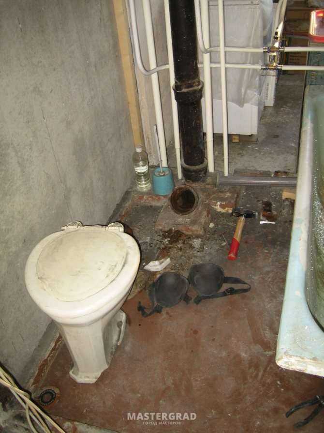 Правила надежного ремонта канализационных труб, советы практикующих специалистов