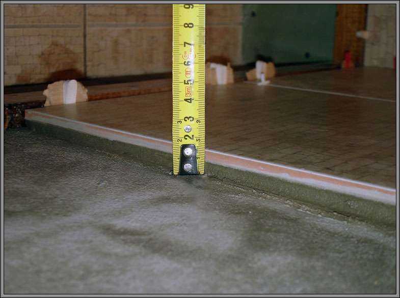 Расход плиточного клея на 1 м2 керамогранита - расчет необходимого количества: толщина минимального слоя на полу, норма для керамогранитной плитки