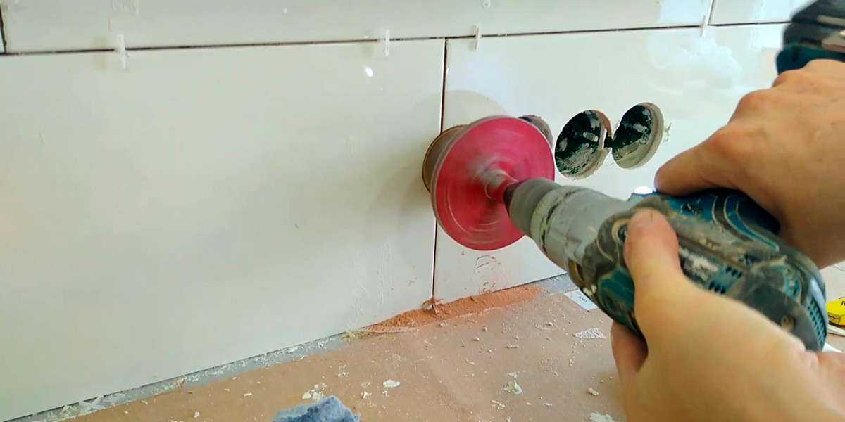 Как просверлить кафельную плитку: инструкция, чтобы не треснула, на кухне, в ванной | ремонтсами! | информационный портал