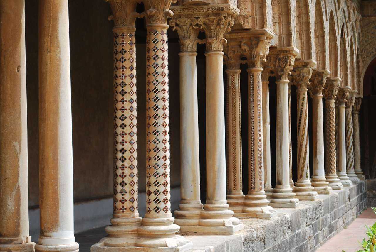 Виды колонн в строительстве. колонна - это важный архитектурный элемент