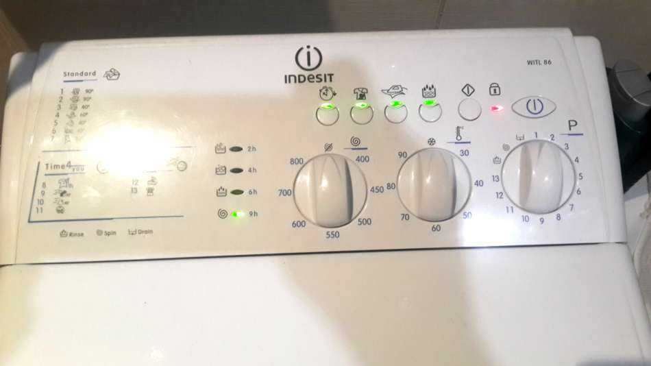 Как открыть и остановить стиральную машину во время стирки