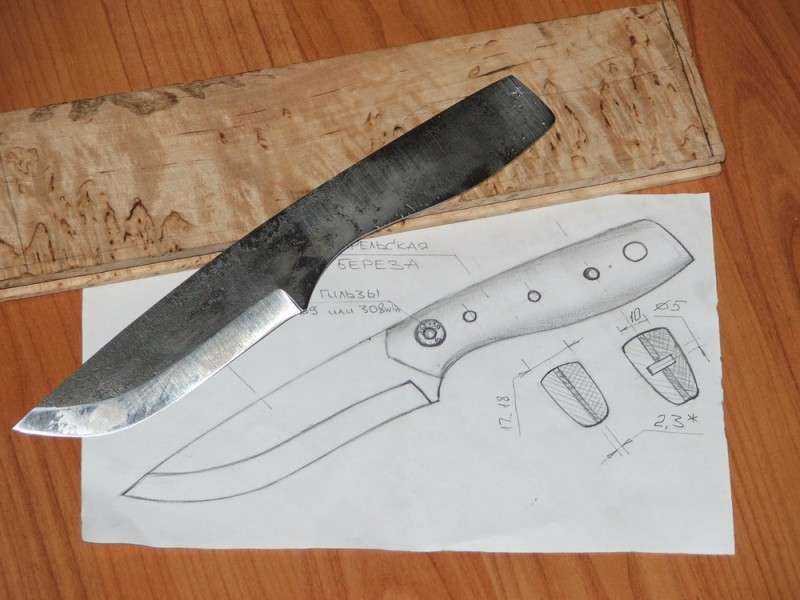 Видео урок о том, как сделать удобный острый нож из рамной пилы В качестве материала выступила пила от пилорамы типа р 63, марка стали 9ХФ