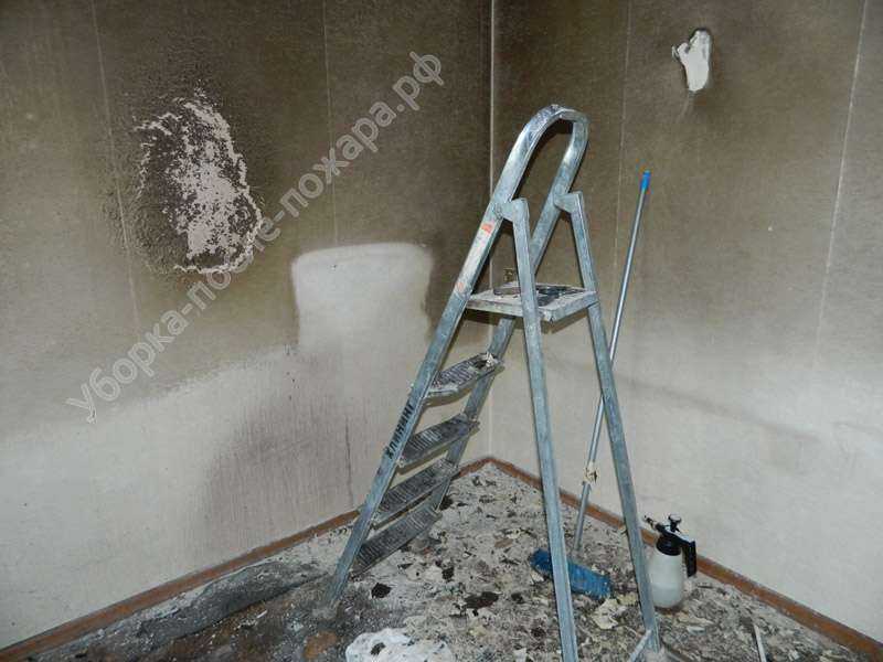 Какие краски можно считать пожаробезопасными? что делать, если стены окрашены маслеными красками? надо ли удалять старую масляную окраску?